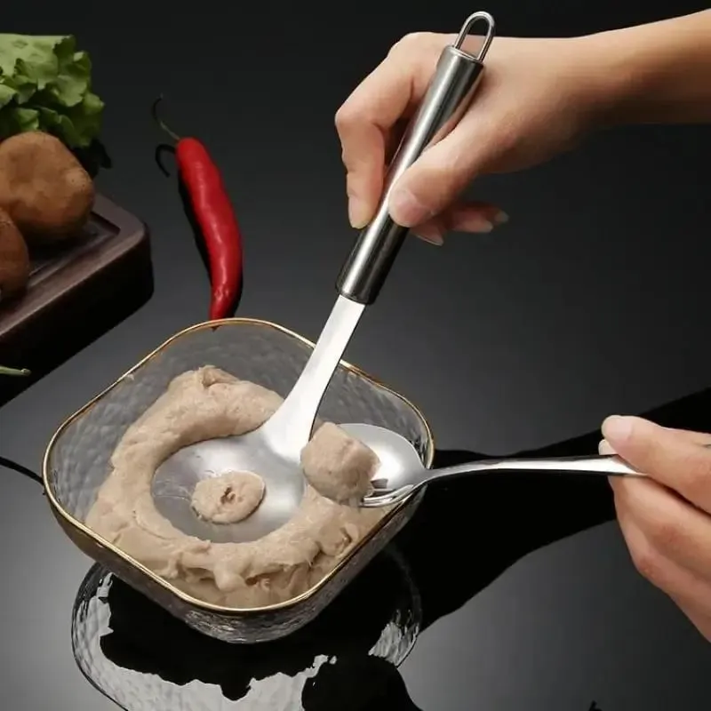 Meatball Maker Spoon Meat Baller with Elliptical Leakage Hole Stainless Steel Meat Ball Mold Kitchen Gadget Meat Tools Non-Stick