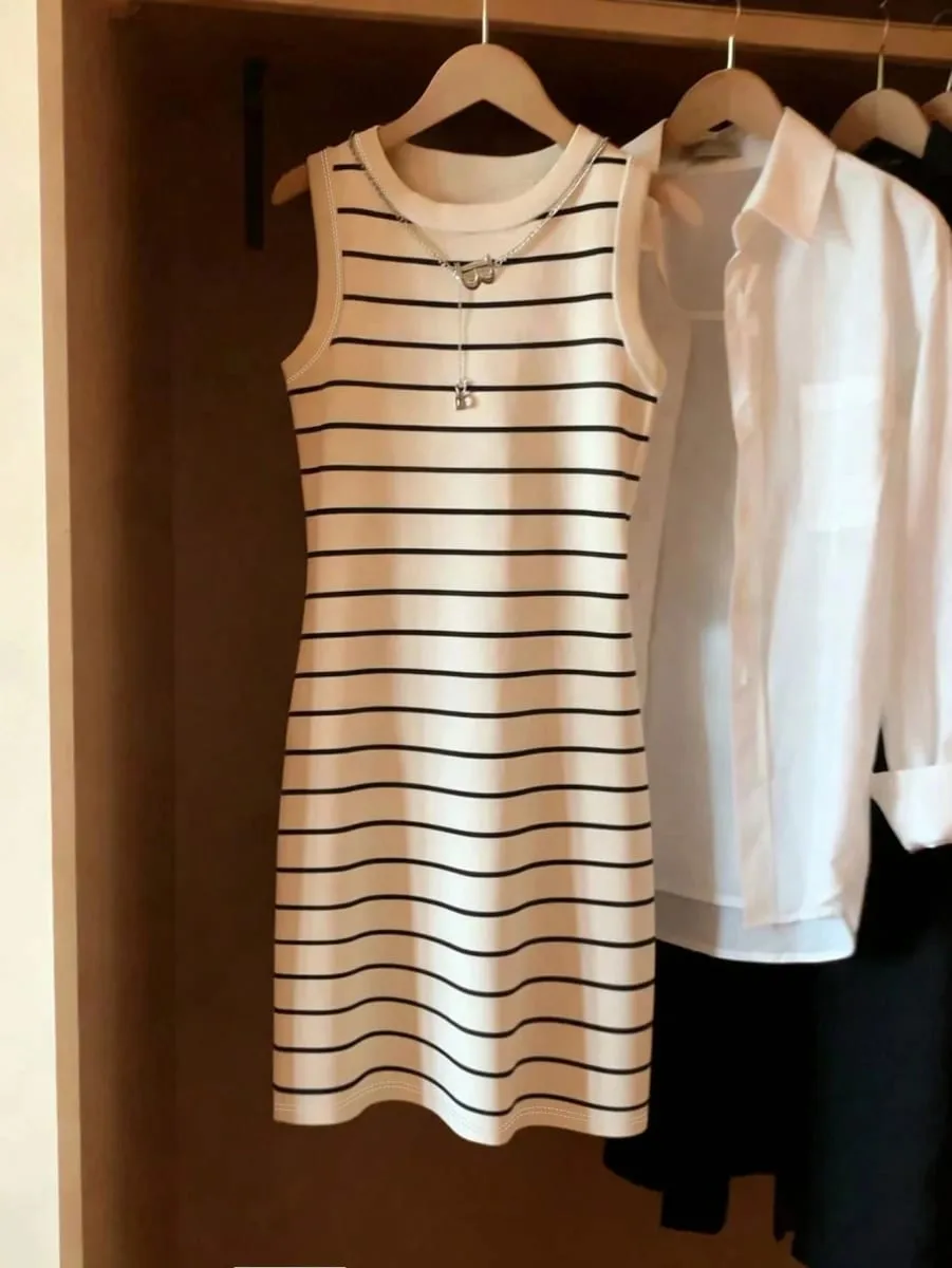 Women's Spring/Summer Casual Elegant Sleeveless Slim-Fit Round Neck Striped Print Dress — image 3