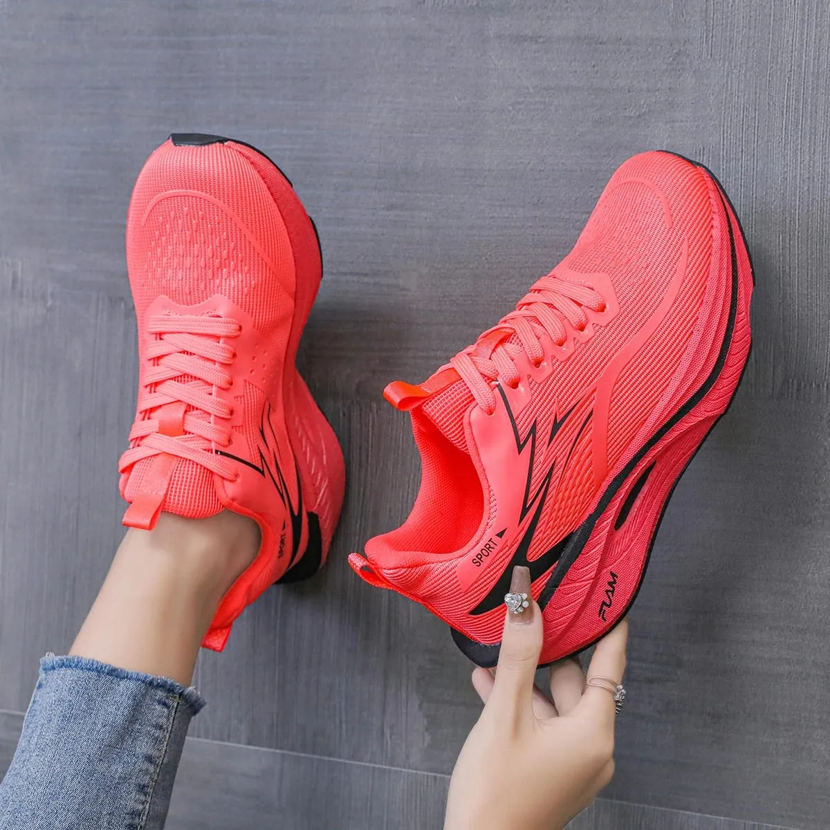 Mens Running Shoes 2026 New Professional Cushioned Breathable Marathon Fashion Sports Training Kightweight Sneakers for Man — image 4