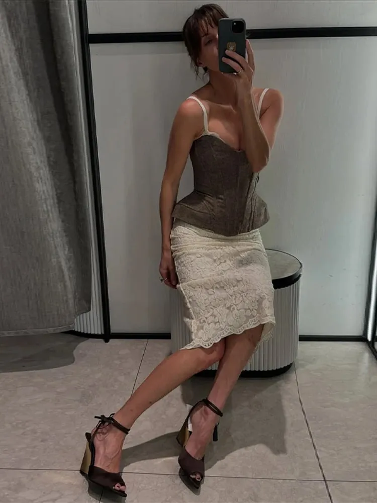 Sexy Women's Tank Halter Lace V-neck Sleeveless Backless Solid Female Slim Tanks 2025 Summer Autumn New Street Fashion Lady Top
