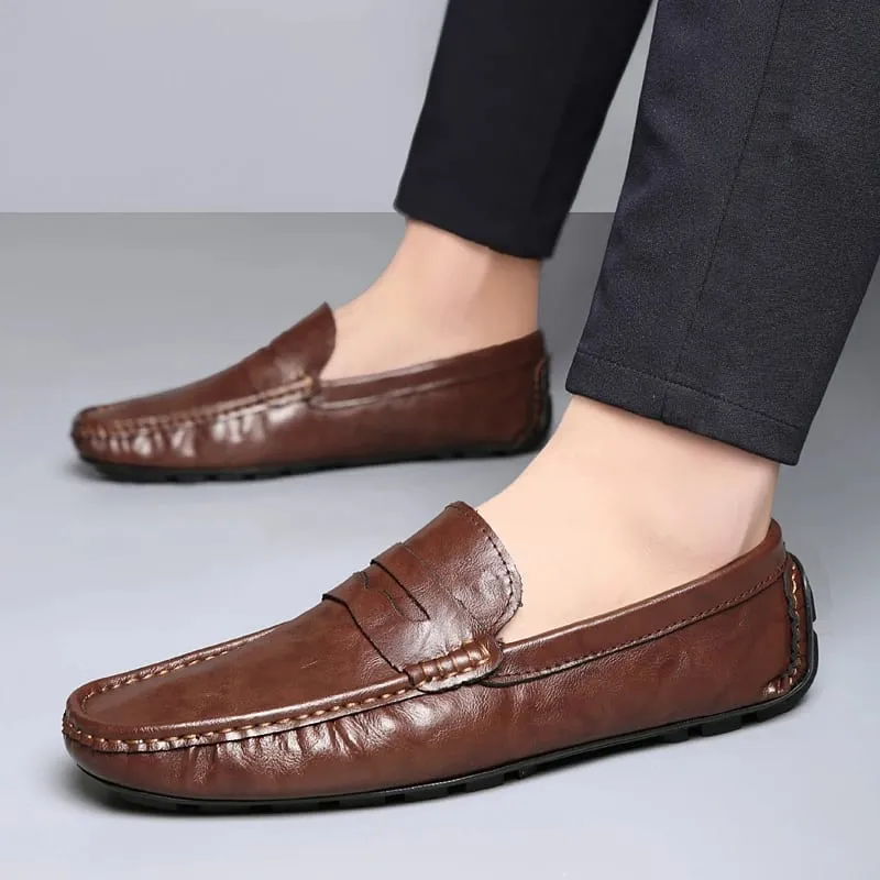 New Classic Casual Leather Men Shoes High Quality Summer Soft Bottom Loafers Outdoor Slip on Driving Shoes Flat Designer Shoes