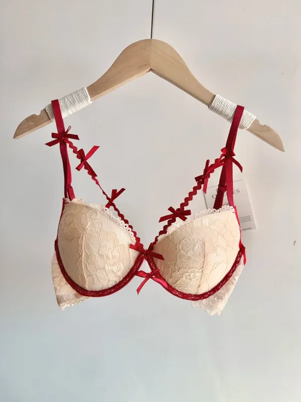セクシーなWomen Wedding Red Lace Lingerie Set Bowknot Design Push Up Bra Small Bust Pure Style Party Intimate Underwear Suit 32-38AB — image 9