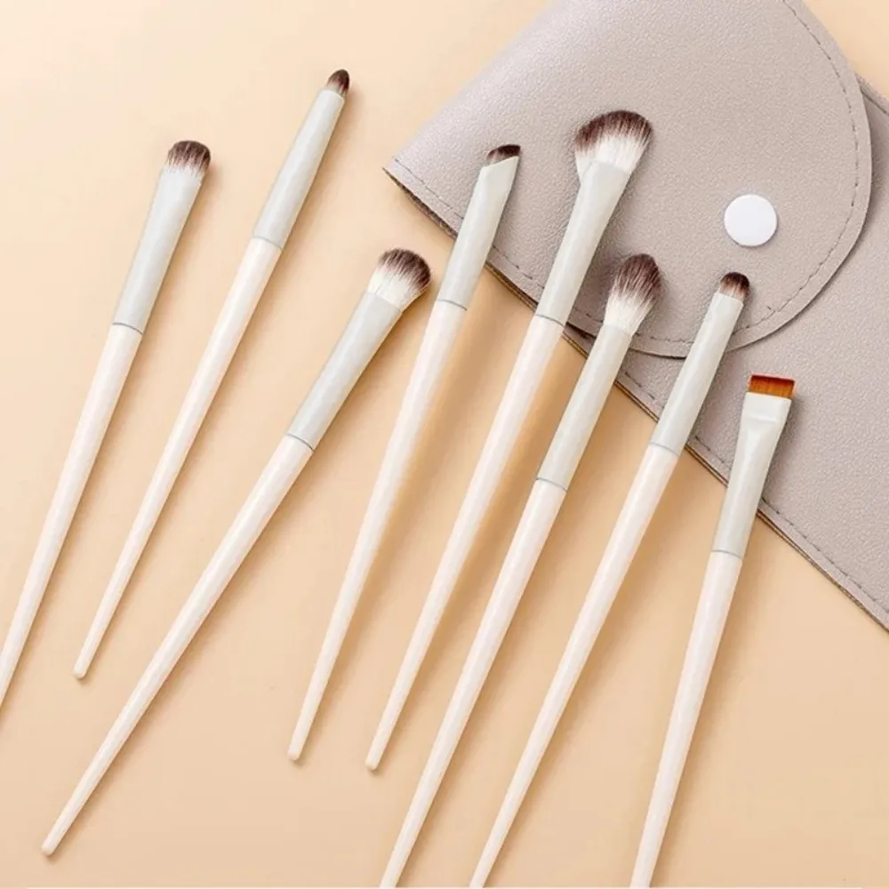 5/6/8/10Pcs Professional Eye Makeup Brushes Set Detail Eyeshadow Brush White Ultra Soft Eyeshadow Eyeliner Beauty Makeup Tools — image 1