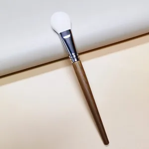 Natural Hair Poskipuna Harja Kasvojen korostus Varjo Meikki Harjat Luonnolliset vuohenkarvat Bronzer Pro Essential Kosmeettiset työkalut