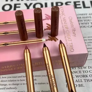 Charlotte Tilbury Dudak Kalemi Güçlü Kapatıcılıkla Pürüzsüzdür ve Vurgulayıcı Kontur Paleti Özelliklerinizi Aydınlatır ve Şekillendirir