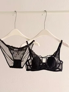 French Lace Women's Lingerie Set Summer Thin Bunny Ear Cups Minimizer for Large Breasts Lift & Anti-Sagging Side Support Bra